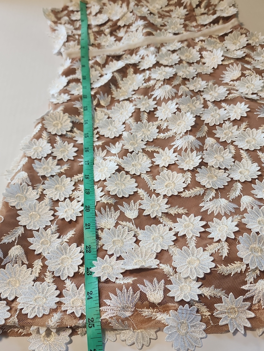For Love & Lemons Beatrice Mini Dress Tan White 3D Floral Sleeveless Sz S - Picture 11 of 16